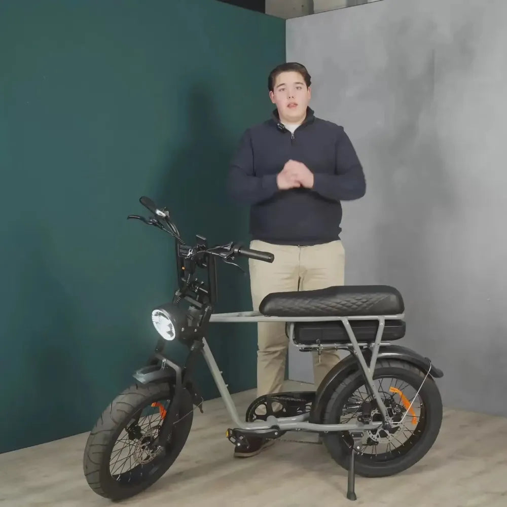 EB2 Pro - Šedá
