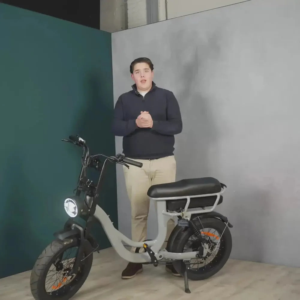 EB8 Pro - Šedá